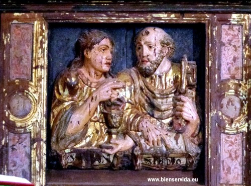 Relieve de los apóstoles San Pedro y San Juan Relieve de los apóstoles San Pedro y San Juan